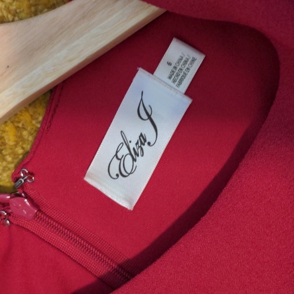 ELIZA J Stretch Ruffle Crepe Sheath Drop Waist Short Sleeve Dress Berry Barbie - Picture 12 of 15